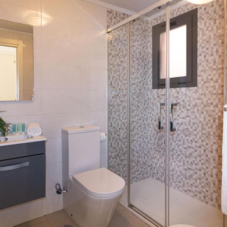 Beautiful apartment with pool and gardens - Apartamento con vistas a la piscina - 20