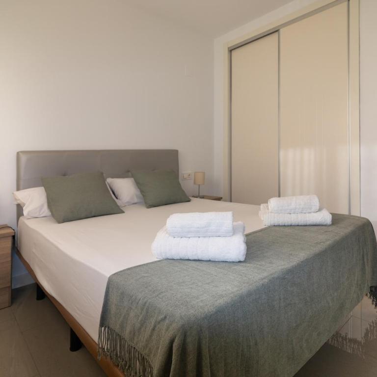 Beautiful apartment with pool and gardens - Apartamento con vistas a la piscina - 22