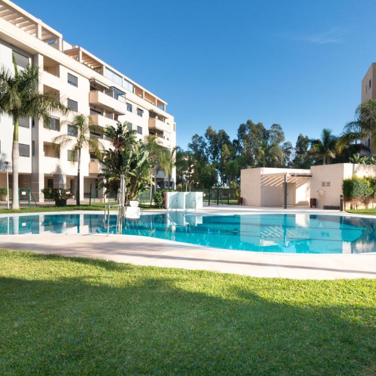 Beautiful apartment with pool and gardens - Apartamento con vistas a la piscina - 37
