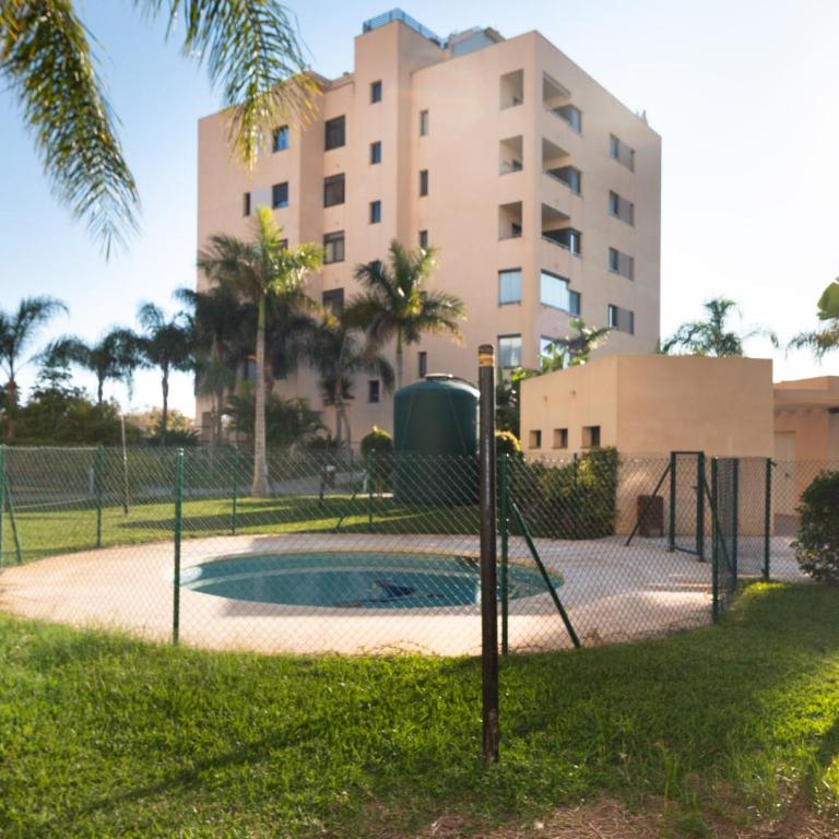 Beautiful apartment with pool and gardens - Apartamento con vistas a la piscina - 38