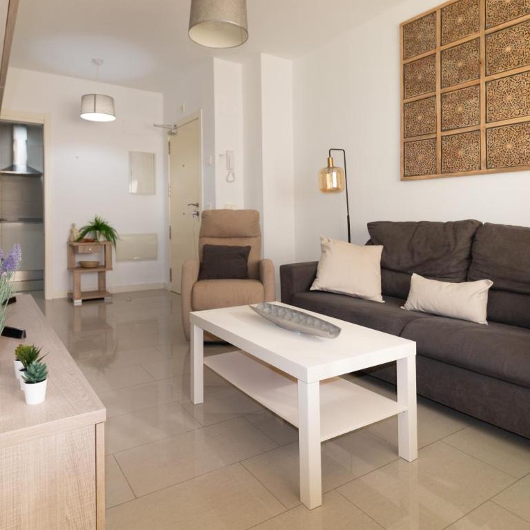Beautiful apartment with pool and gardens - Apartamento con vistas a la piscina - 30