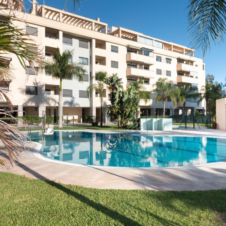Beautiful apartment with pool and gardens - Apartamento con vistas a la piscina - 44