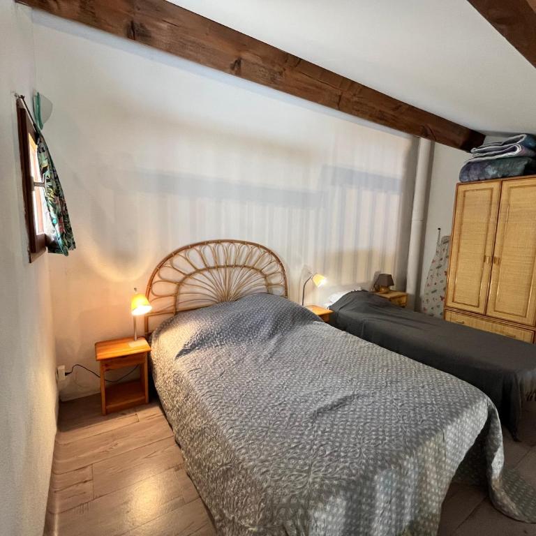 Jolie villa d'angle pour 5 couchages, clim sejour, terrasse, parking dans residence securisee piscine commune 400m de la mer LRJP16 - Casa con 2 Camere da Letto - 8