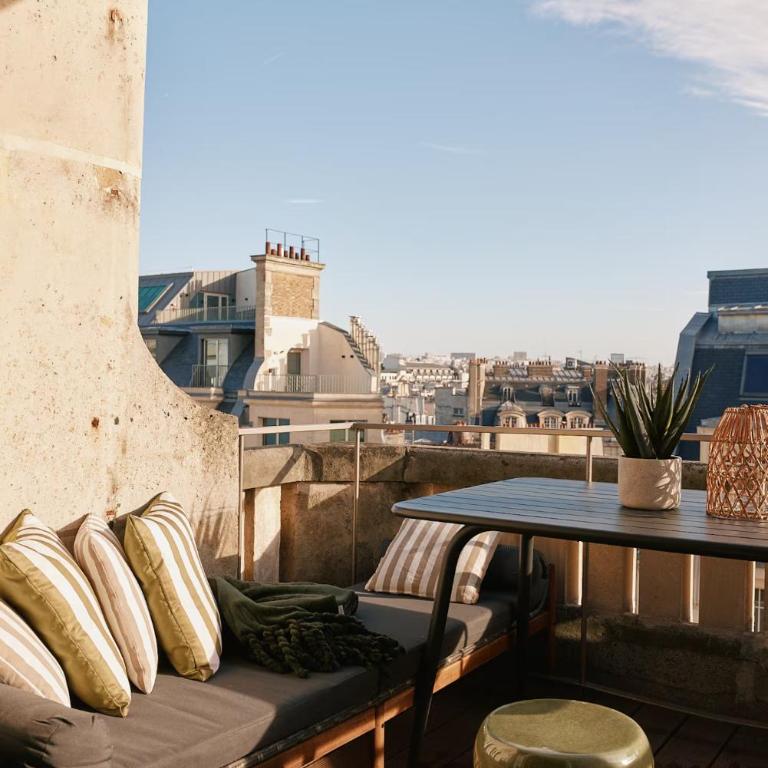 Résidence Louvre - Family Two-Bedroom Apartment with View - 37