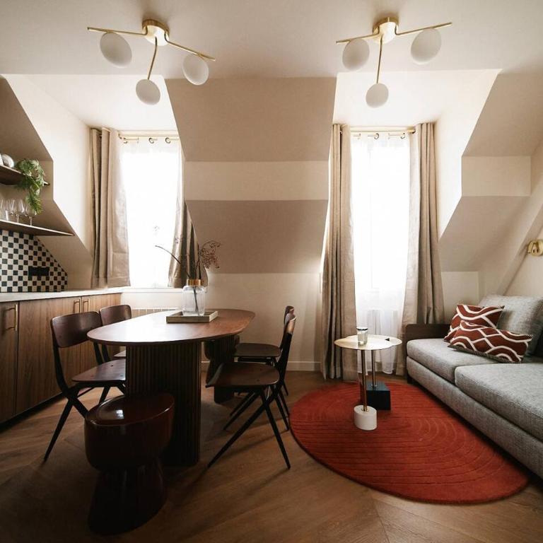Résidence Louvre - Two-Bedroom Family Apartment - 11