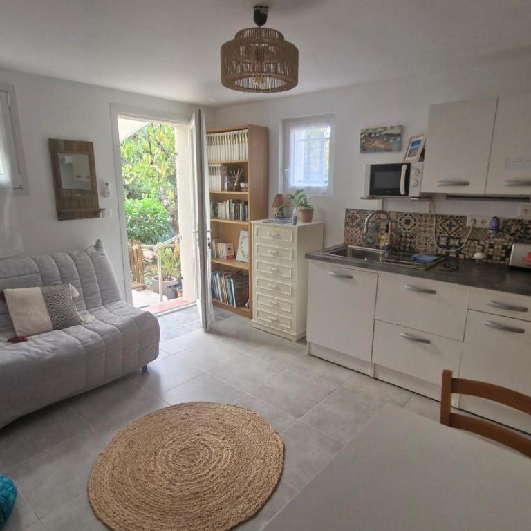 Studio calme avec jardinet - Appartement 1 Chambre - 1