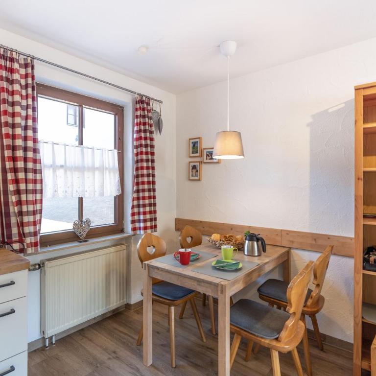 Almlove - Apartment - 4