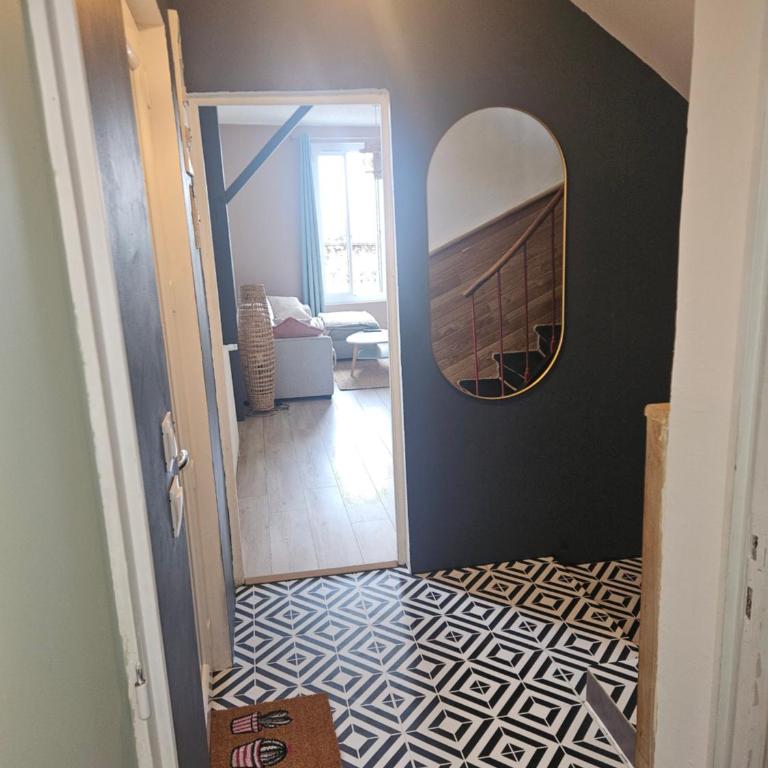 Maison cocon avec extérieur proche gare et centre ville - Maison 2 Chambres - 2