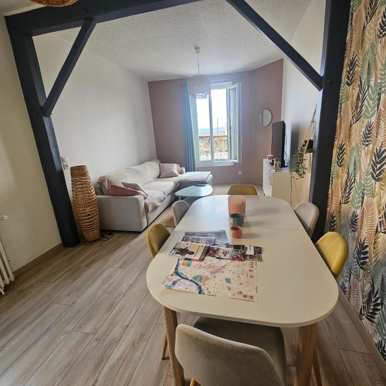 Maison cocon avec extérieur proche gare et centre ville - Maison 2 Chambres - 5
