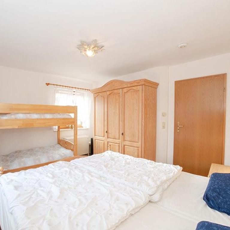Ferienwohnungen im Feriendorf Reichenbach Nr 9 - Apartment mit 1 Schlafzimmer und Balkon - 4
