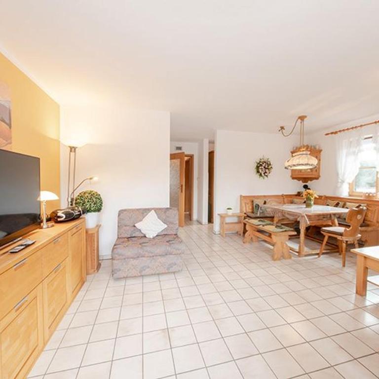 Ferienwohnungen im Feriendorf Reichenbach Nr 9 - Apartment mit 1 Schlafzimmer und Balkon - 14