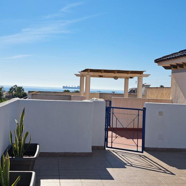 Ático con vistas al mar - Apartamento de 2 dormitorios - 8