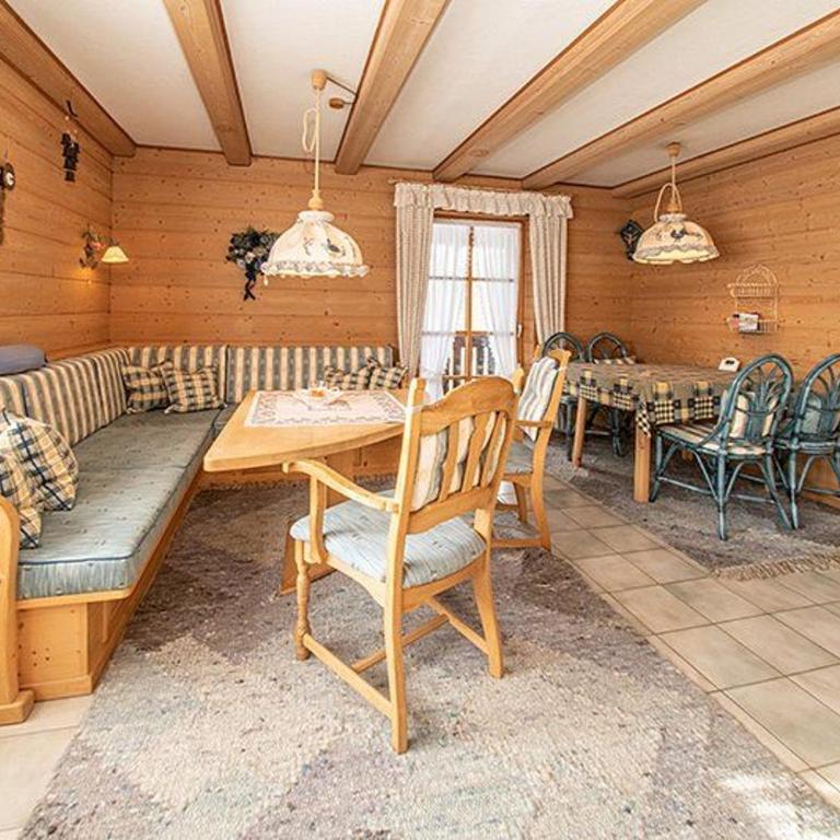 Ferienwohnungen im Feriendorf Reichenbach Nr 11A - Apartment mit 1 Schlafzimmer und Balkon - 3
