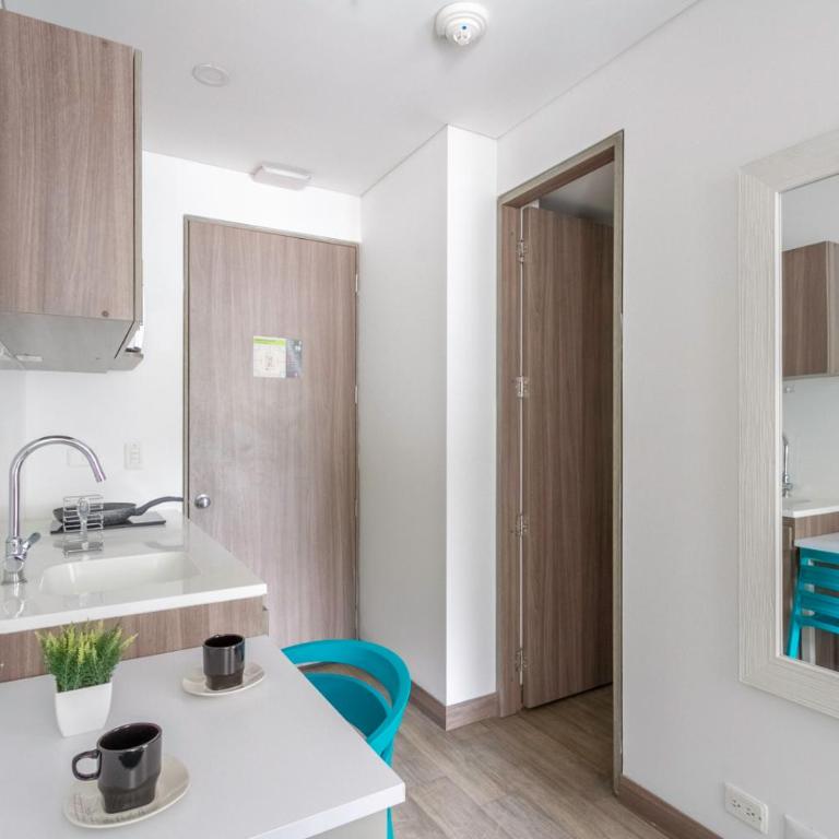 Cozy and centrally located flat near Monserrate - 11003 - Two-Bedroom Apartment - 12