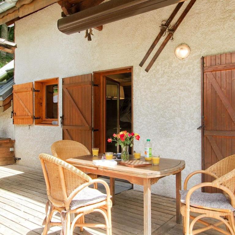 Chalet Meleze by Leavetown Vacations - Chalet - 7