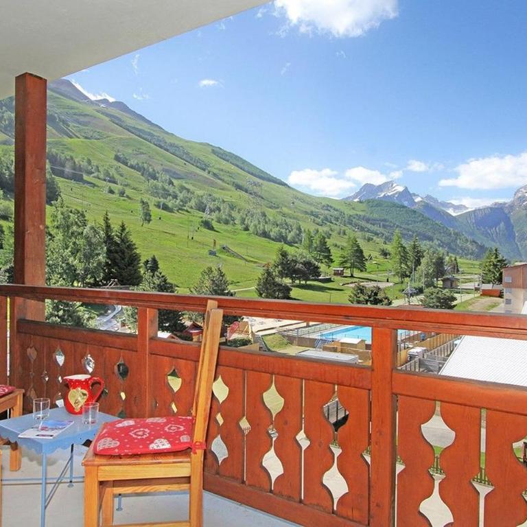 Résidence Eperons 3 by Leavetown Vacations - Two-Bedroom Apartment - 2