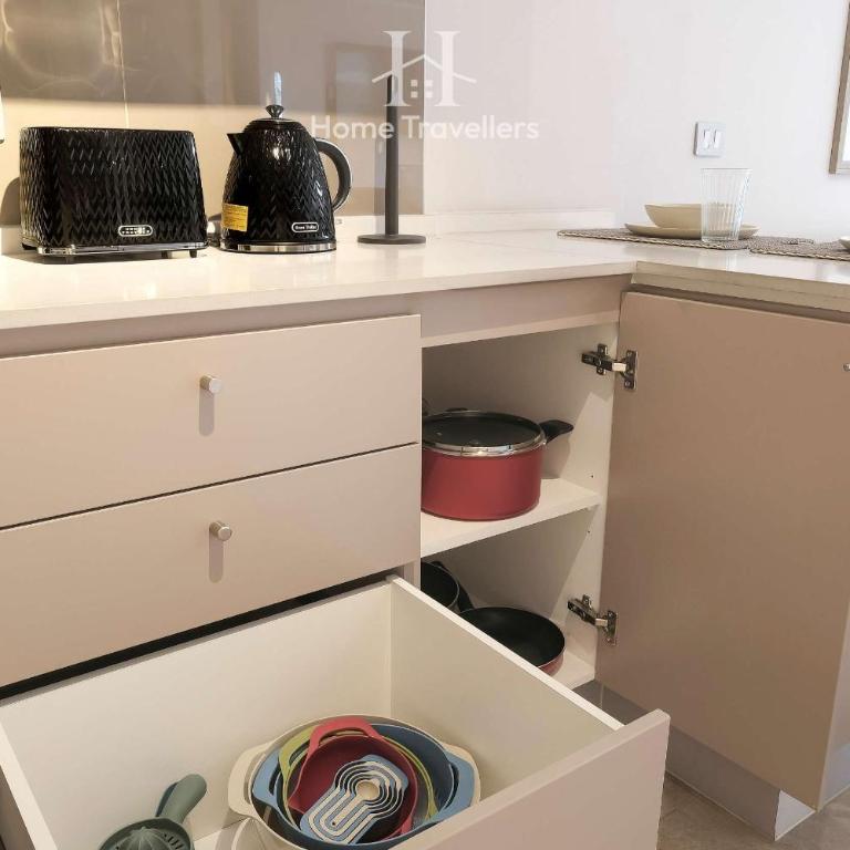 HT Calido Estudio frente al Mall Plaza Egana - Apartamento - 10