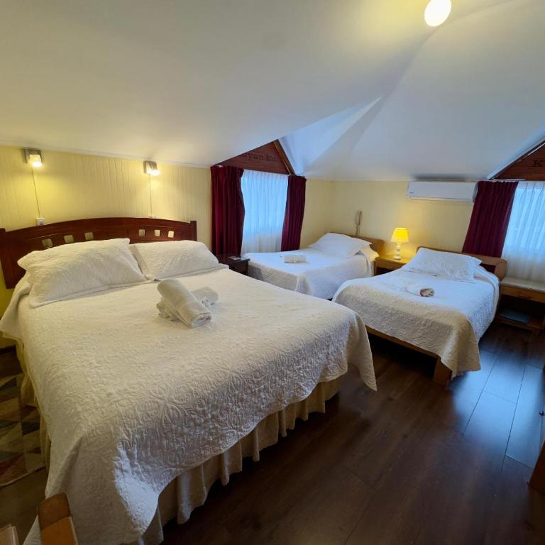 Hotel Küyen-Ko Pucón - Habitación Cuádruple Estándar - 5