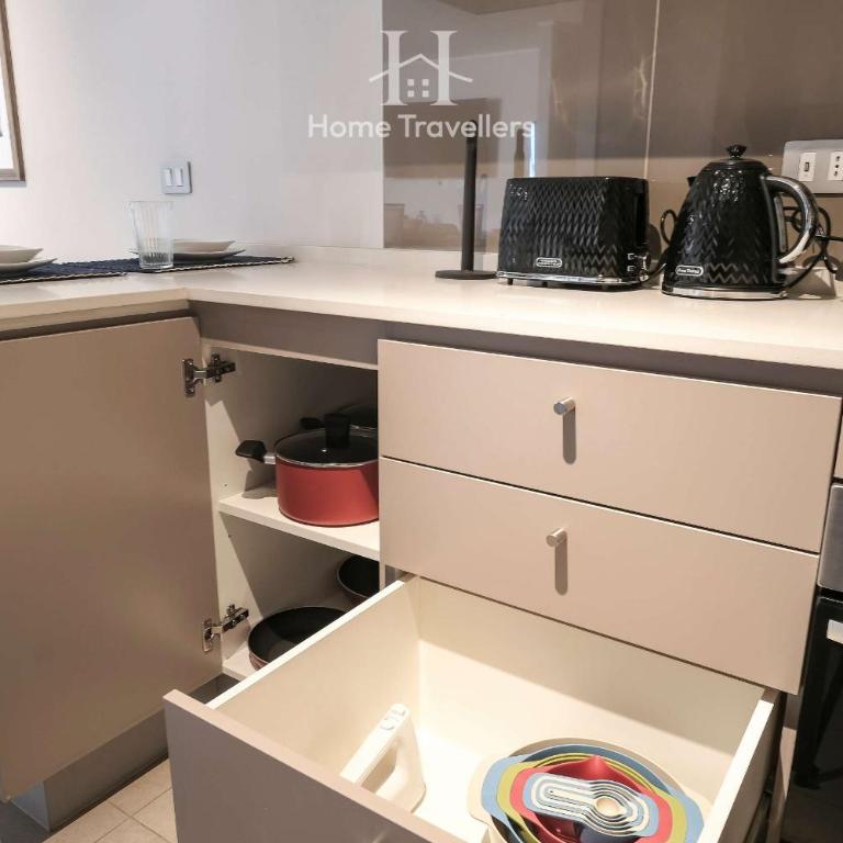 HT Lujoso Estudio a pasos del Mall Plaza Egana - Apartment - 2