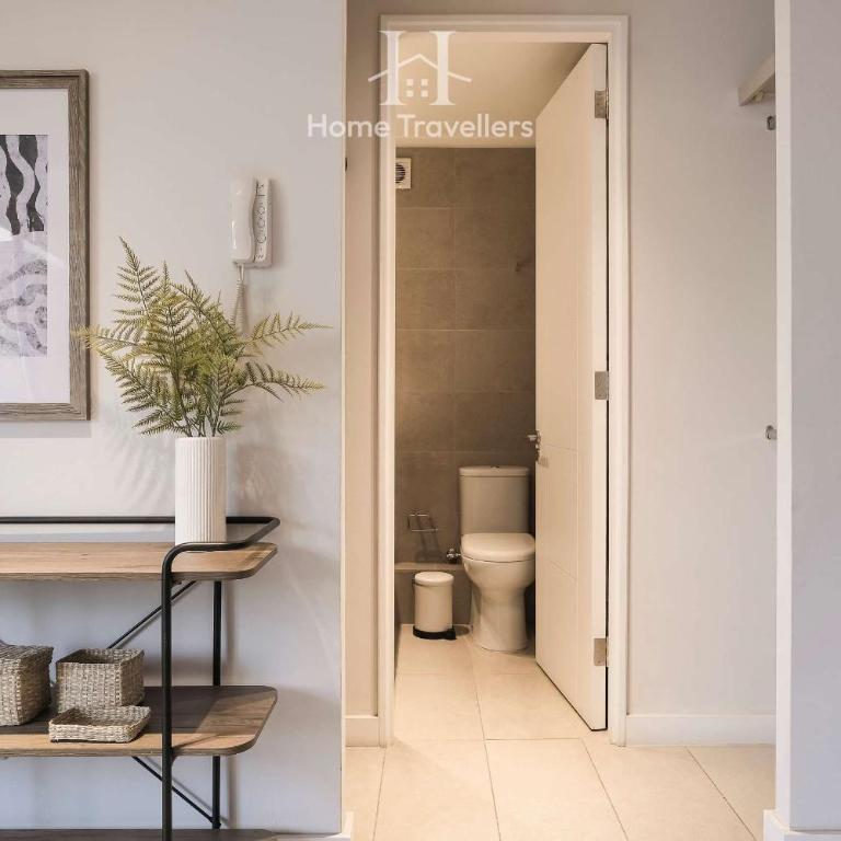 HT Lujoso Estudio a pasos del Mall Plaza Egana - Apartment - 16