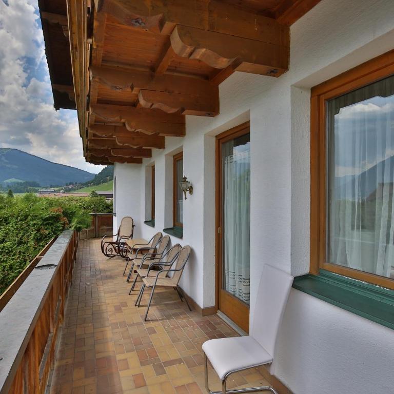 Ferienhaus Maurer - Apartment with Terrace - 19
