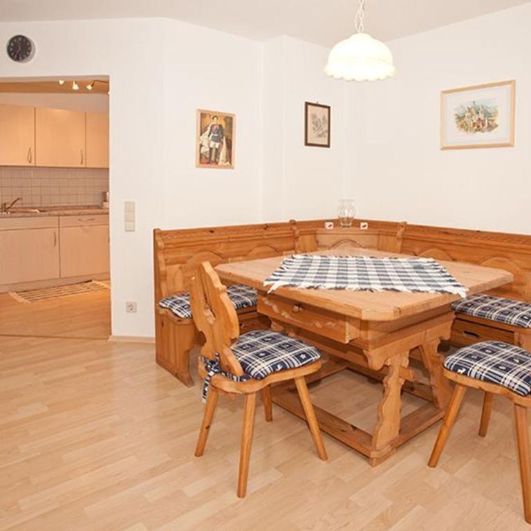 Ferienwohnung Birkenstraße Nesselwang 9 - Apartment mit 2 Schlafzimmern und Balkon - 3