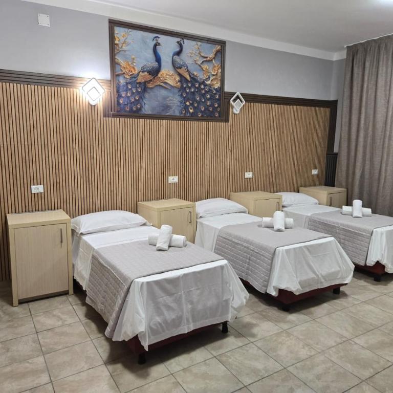 Modena Hotel - Camera Tripla con Bagno Privato - 3