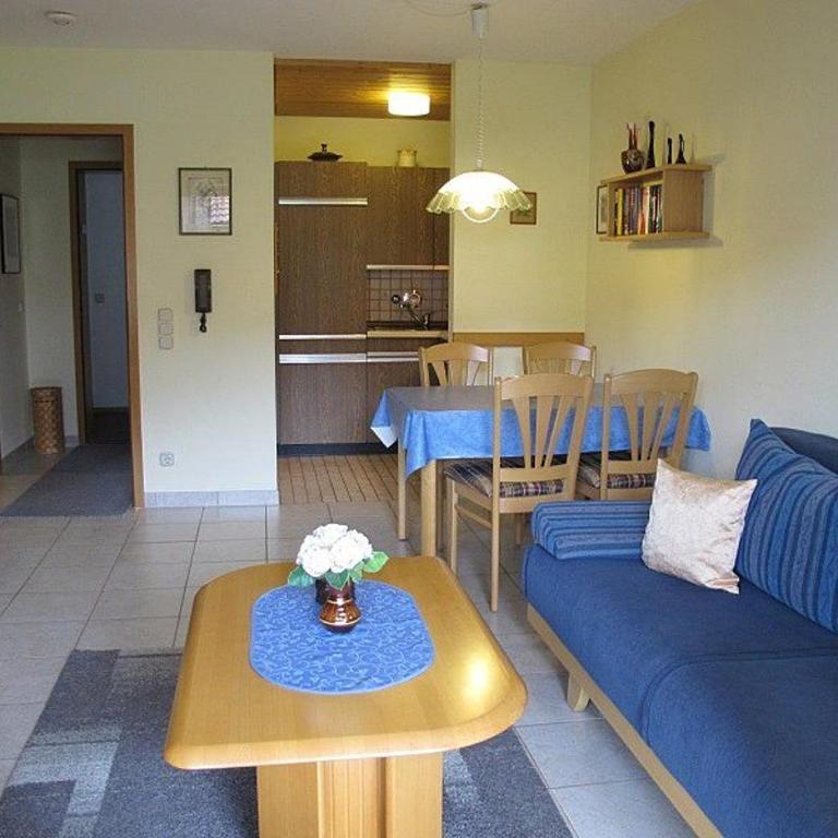 Ferienwohnung Promenadenweg Nesselwang 10-2 - Apartment mit 1 Schlafzimmer und Balkon - 2