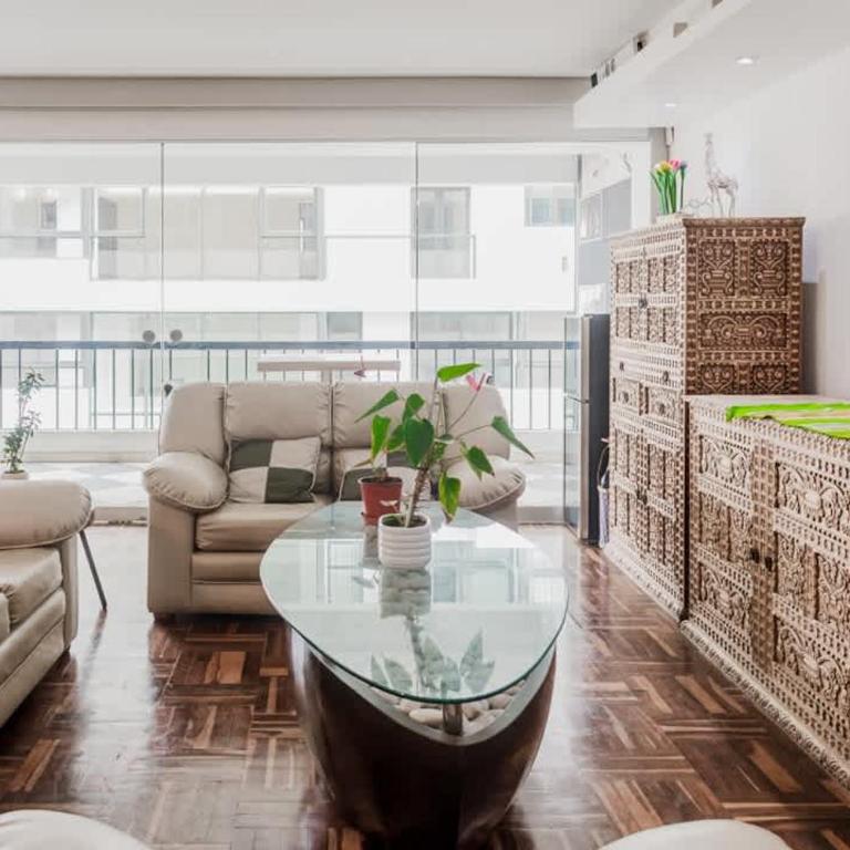 Elegant 2BR Scenic Balcony - Apartamento - 18