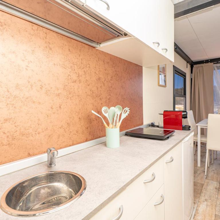 Hoceanika Houseboat Porto Rotondo - Casa Mobile - 11