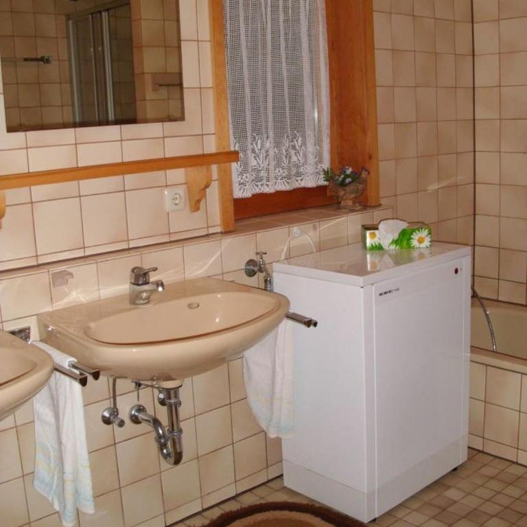 Ferienhaus Fuchsweg im Feriendorf Reichenbach F27b - Three-Bedroom House with Terrace - 14