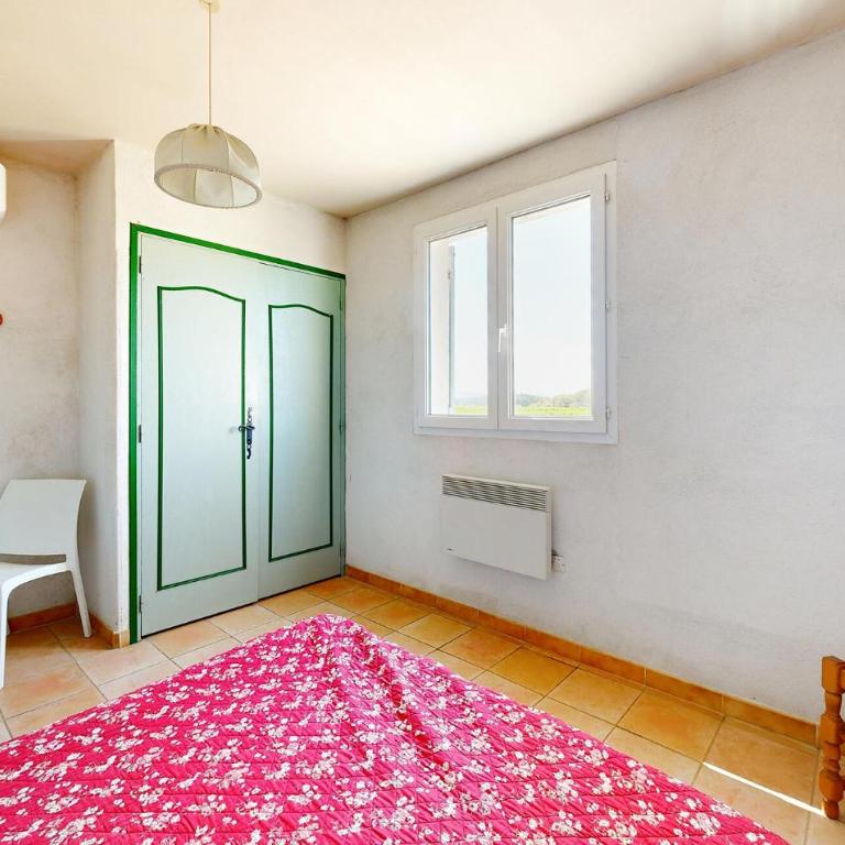3 Bedroom Awesome Home In Bédoin - Three-Bedroom Vacation Home - 15