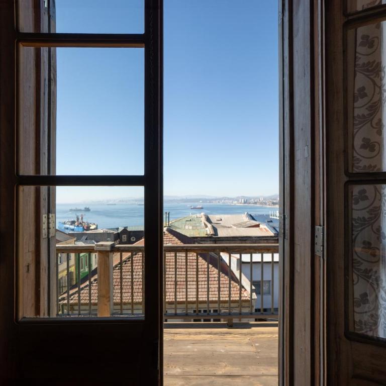 Departamentos Puerto Claro - One-Bedroom Apartment with Balcony and Sea View - 12