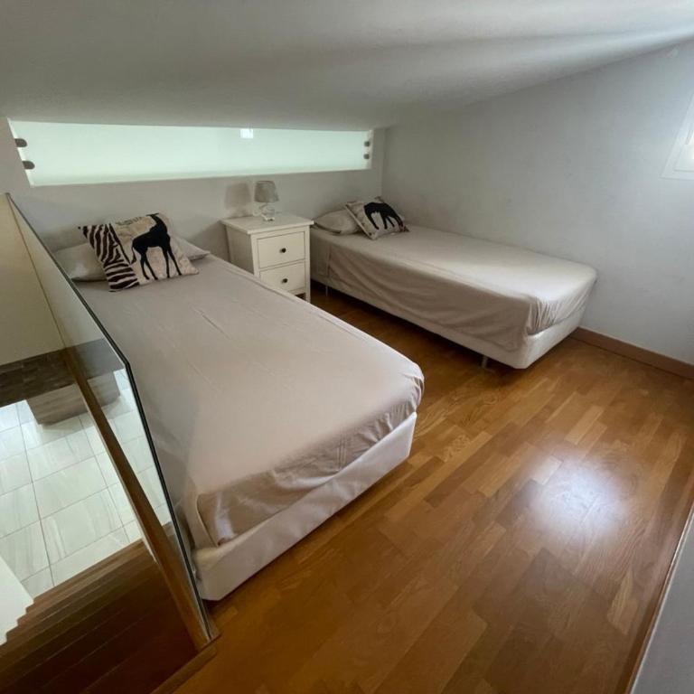 Chalet Afrika con Jacuzzi - Two-Bedroom House - 13