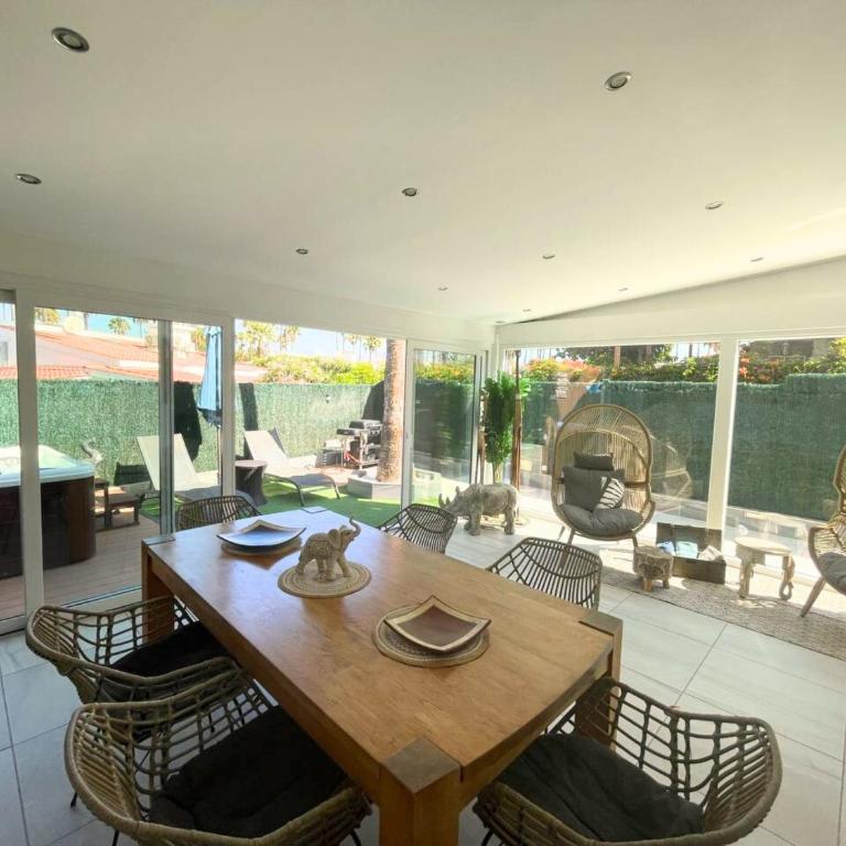 Chalet Afrika con Jacuzzi - Two-Bedroom House - 4