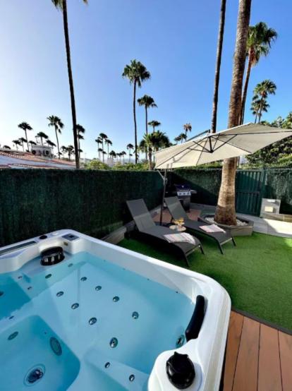 Chalet Afrika con Jacuzzi - Two-Bedroom House - 37