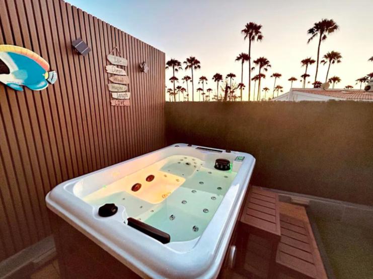 Chalet Afrika con Jacuzzi - Two-Bedroom House - 41
