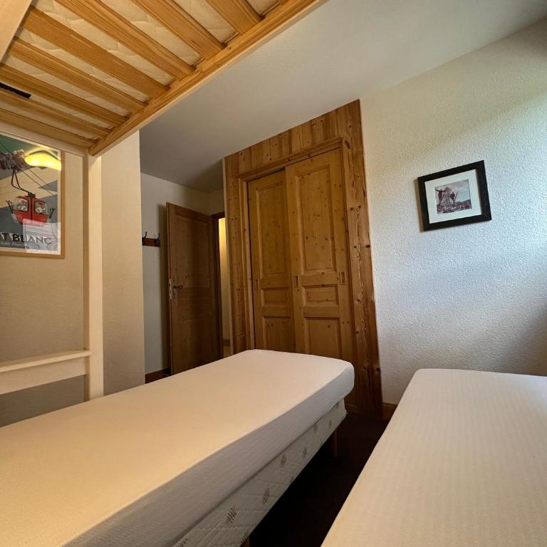 Bel appartement 6-7 personnes, accès direct aux pistes, parking - Apartamento de 2 dormitorios - 10