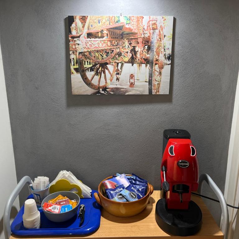 Gianluca Home - Double Room with Private Bathroom - 14