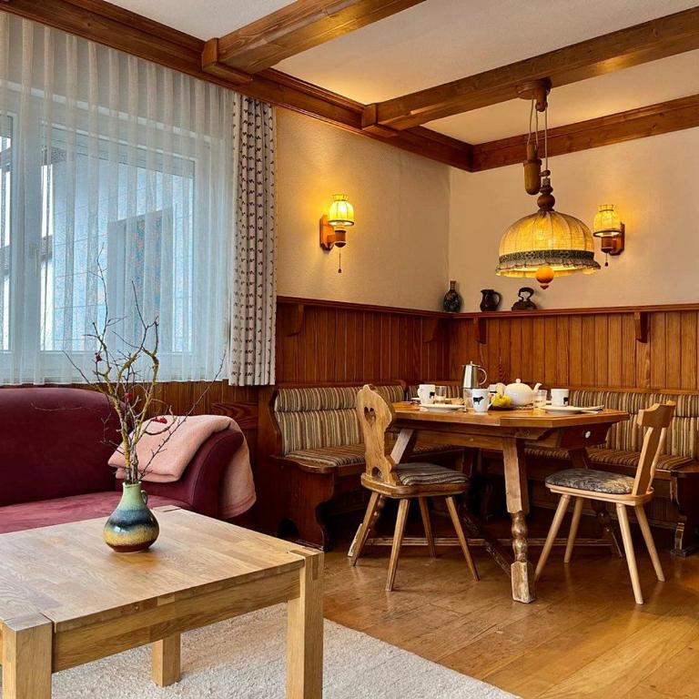Ferienhaus Rehpfad im Feriendorf Reichenbach 13 - Haus mit 4 Schlafzimmern - 1