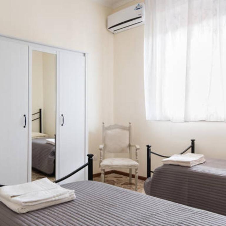 Appartamenti Catania Centro - Two-Bedroom Apartment - 10