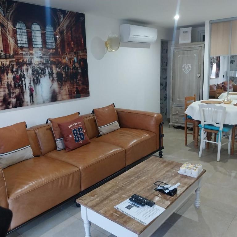 Maison rez de chaussée avec un espace jardin, bien située - Maison 1 Chambre - 1