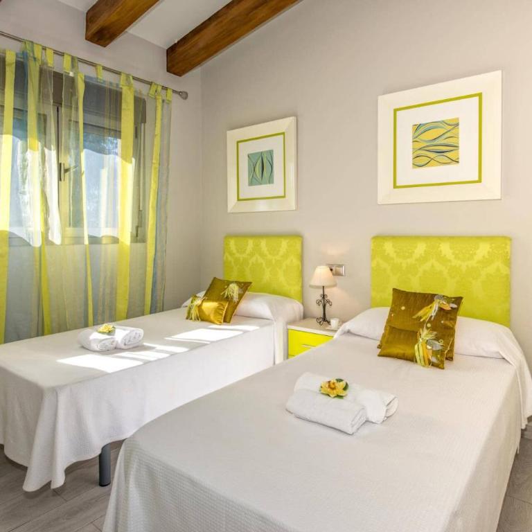 Villa Tosca by Villa Plus - Villa - 29
