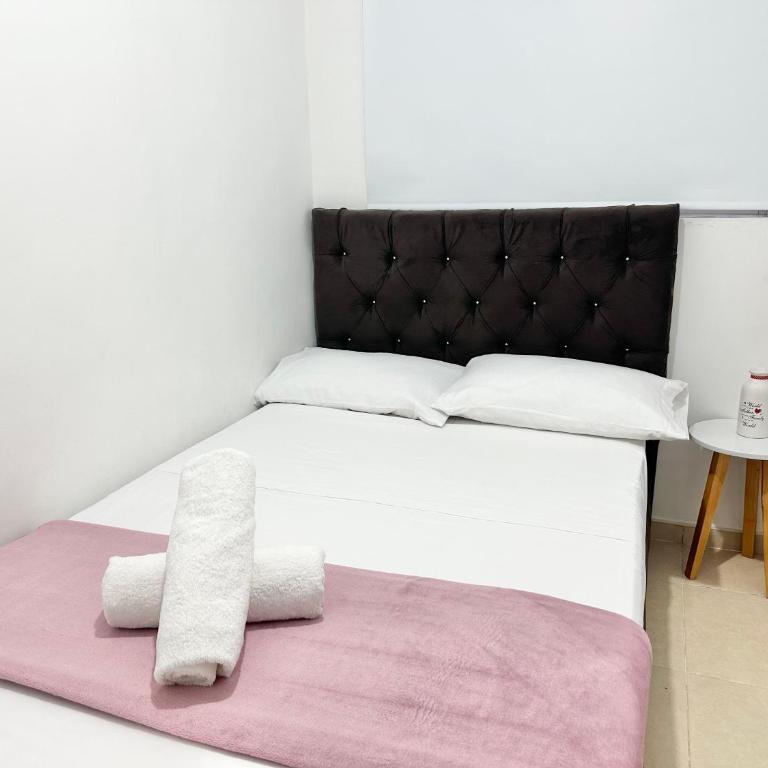 Casa Con Piscina Cerca a la Villa, Expofuturo, Uni Libre - Casa de 4 dormitorios - 28