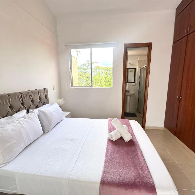 Casa Con Piscina Cerca a la Villa, Expofuturo, Uni Libre - Casa de 4 dormitorios - 3