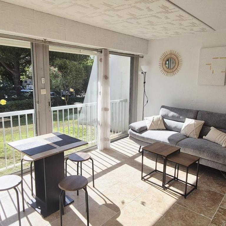 Studio cabine moderne design avec vu sur jardin , piscine - Studio - 10