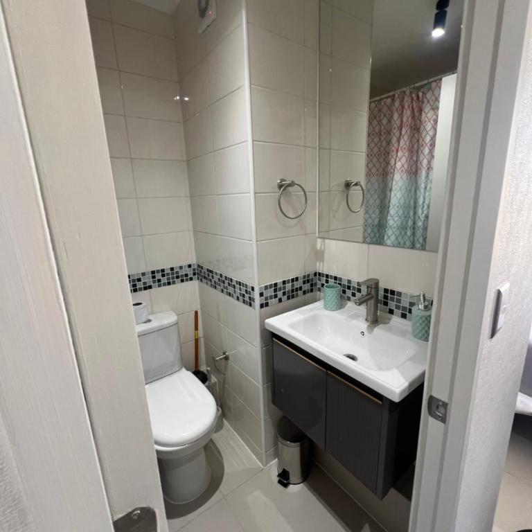 Hermoso departamento nuevo en Santiago - One-Bedroom Apartment - 12