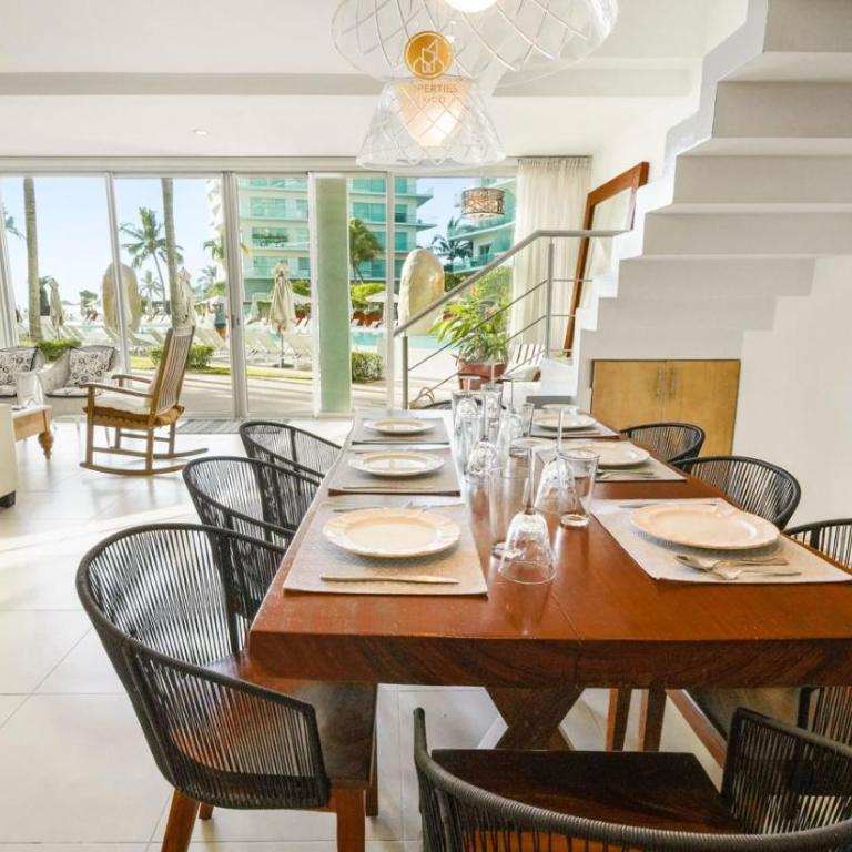 Beachfront Icon Vallarta Condos - Apartment - 10