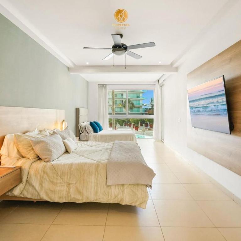 Beachfront Icon Vallarta Condos - Apartment - 11