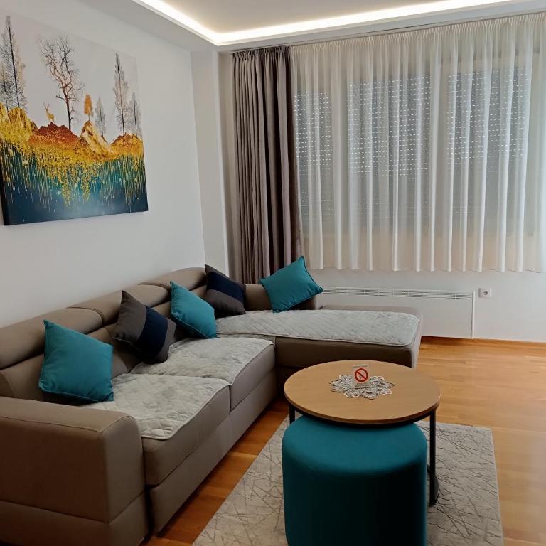 Zlatni bor Gondola 3 - One-Bedroom Apartment - 2